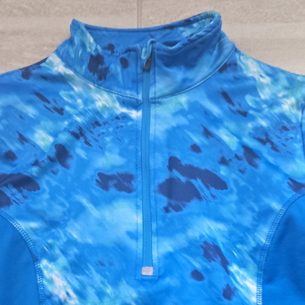 Marika Blue Performance Wear Top - Picture 3 of 4